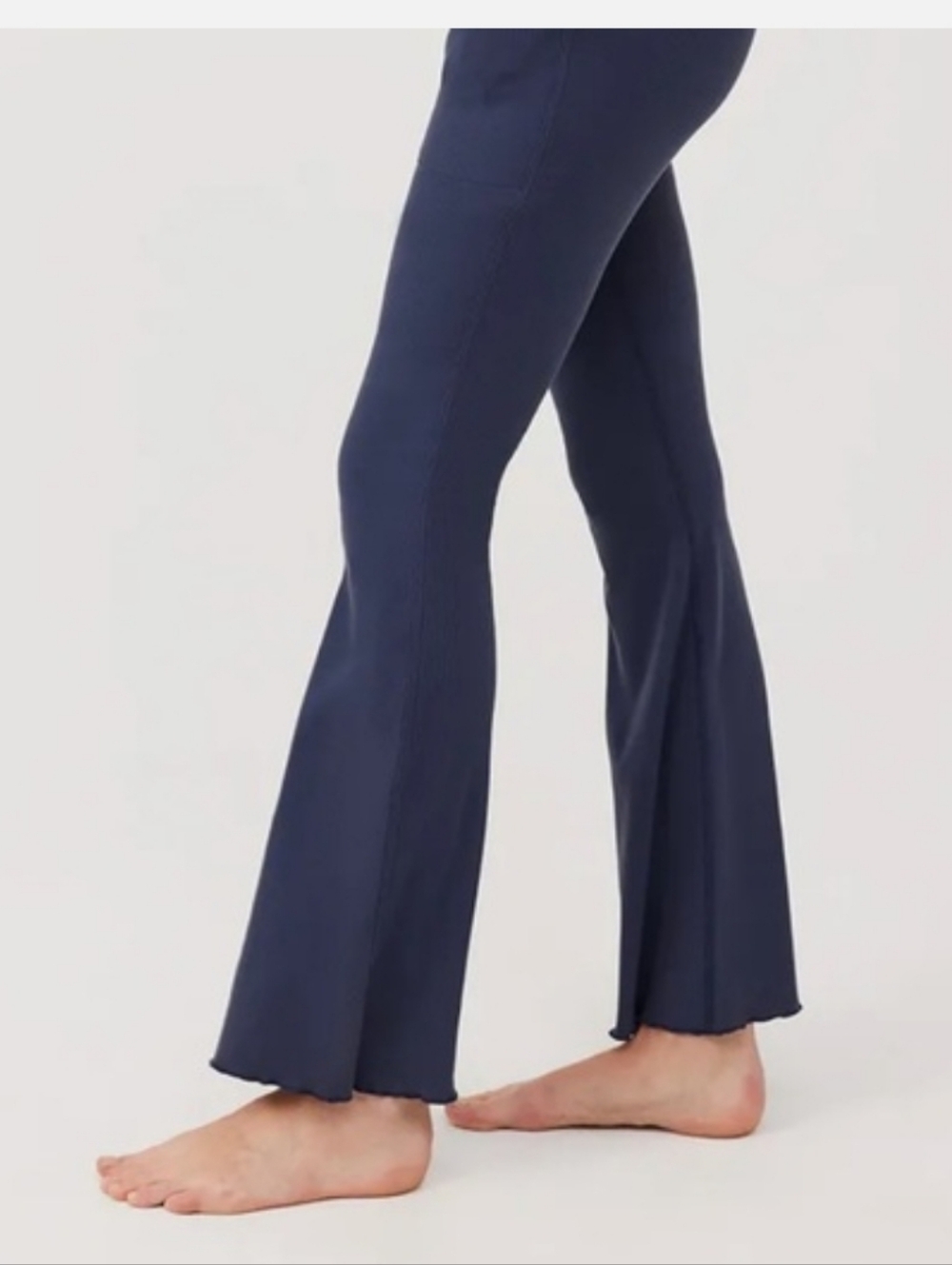 Outdoor Voices Superform Ribbed Dark Navy Flare Yoga Pants XS - Picture 4 of 14